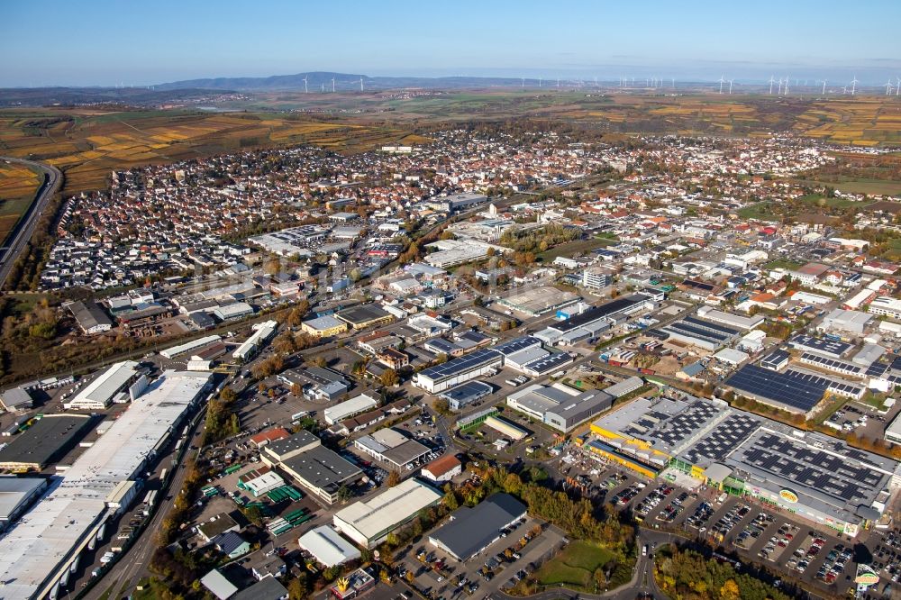 Luftaufnahme Grünstadt - Werksgelände der Aafes Europa in Grünstadt im Bundesland Rheinland-Pfalz, Deutschland