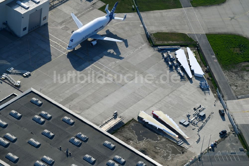 Bremen von oben - Werksgelände Airbus SE im Ortsteil Neustadt in Bremen, Deutschland