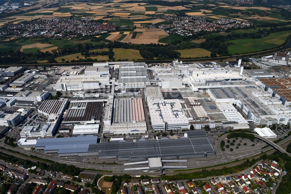 Heilbronn aus der Vogelperspektive: Werksgelände der Audi AG in Heilbronn im Bundesland Baden-Württemberg, Deutschland