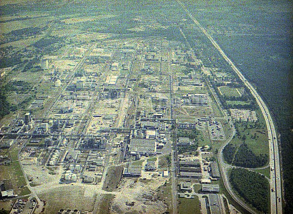 Schwarzheide / Brandenburg von oben - Werksgelände der BASF AG in Schwarzheide