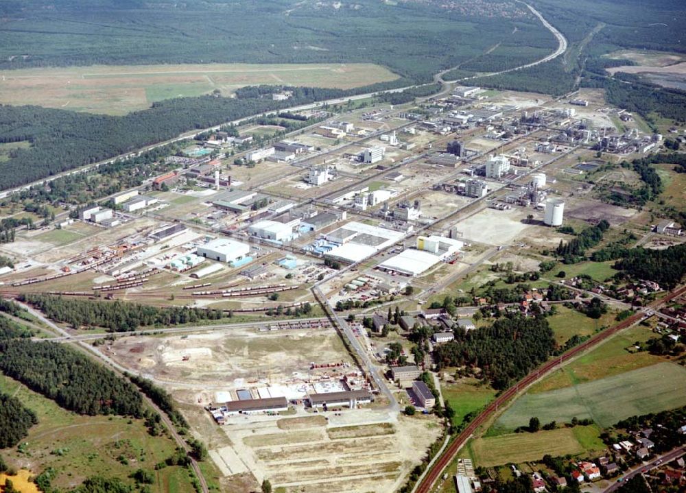 Luftaufnahme Schwarzheide / BRB - Werksgelände der BASF - Schwarzheide mit Erweiterungsbaustelle.