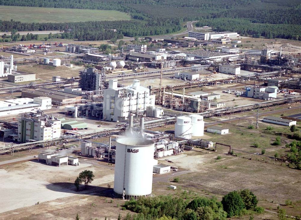 Schwarzheide / Brandenburg aus der Vogelperspektive: Werksgelände der BASF Schwarzheide GmbH.