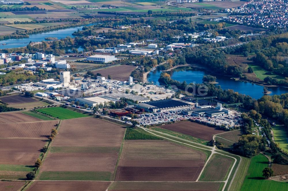 Luftbild Lampertheim - Werksgelände der Betonwerk Pfenning GmbH und Riva Stahl GmbH Werk Lampertheim in Lampertheim im Bundesland Hessen, Deutschland