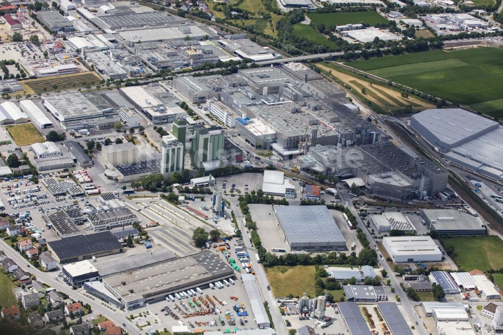 Luftaufnahme Landshut - Werksgelände des BMW Werkes 4.1 Landshut an der Ohmstraße in Landshut im Bundesland Bayern, Deutschland