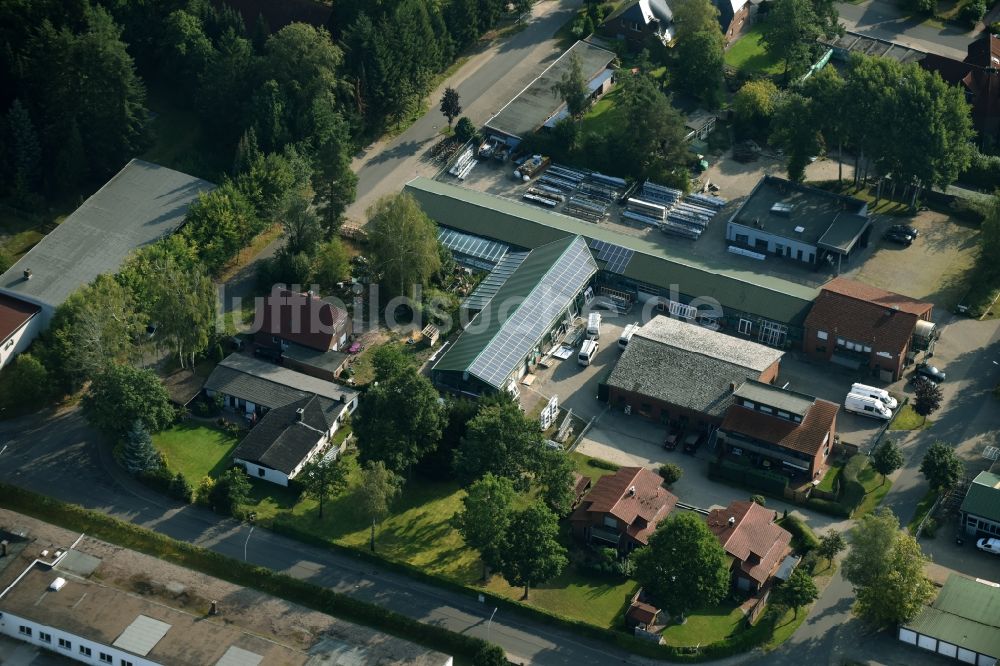 Munster aus der Vogelperspektive: Werksgelände der Busse Alu-Bau GmbH An der Raubkammer in Munster im Bundesland Niedersachsen