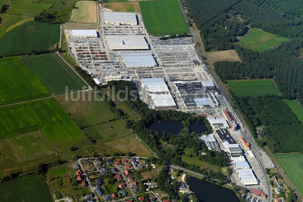 Wittingen aus der Vogelperspektive: Werksgelände der H. Butting GmbH & Co. KG im Ortsteil Knesebeck in Wittingen im Bundesland Niedersachsen, Deutschland