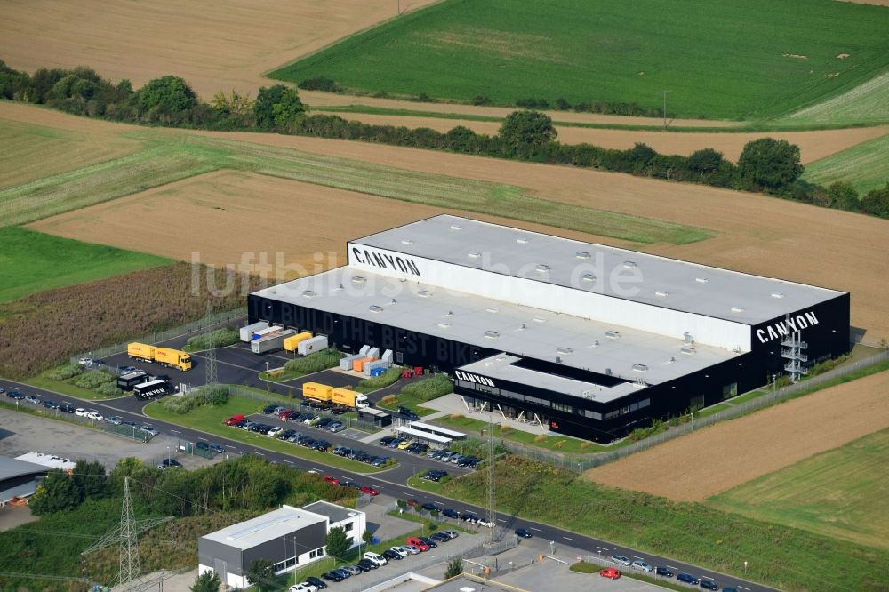 Luftaufnahme Koblenz - Werksgelände der Canyon Bicycles GmbH an der Zaunheimer Straße in Koblenz im Bundesland Rheinland-Pfalz, Deutschland