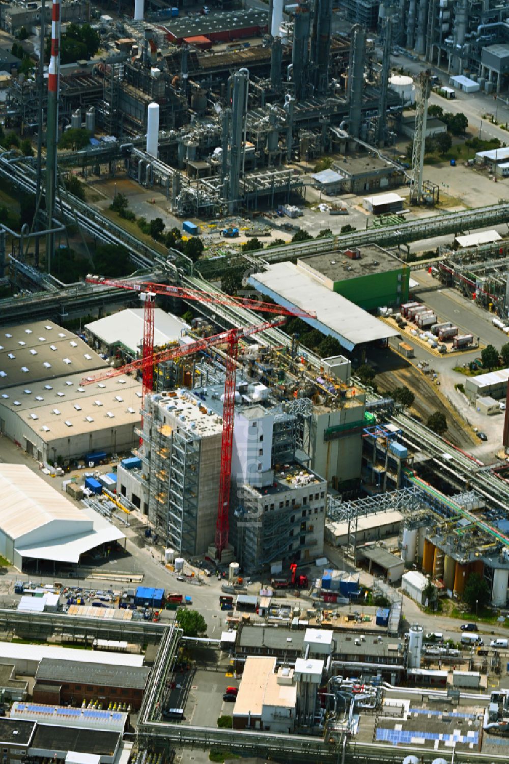 Luftaufnahme Ludwigshafen am Rhein - Werksgelände des Chemieproduzenten BASF in Ludwigshafen am Rhein im Bundesland Rheinland-Pfalz, Deutschland