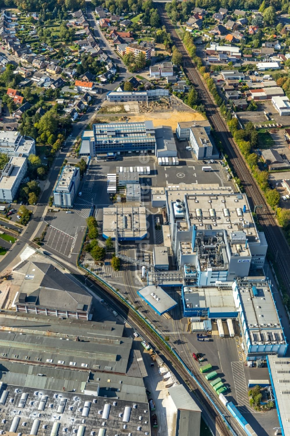 Luftaufnahme Wesel - Werksgelände des Chemieproduzenten der BYK-Chemie GmbH in Wesel im Bundesland Nordrhein-Westfalen, Deutschland