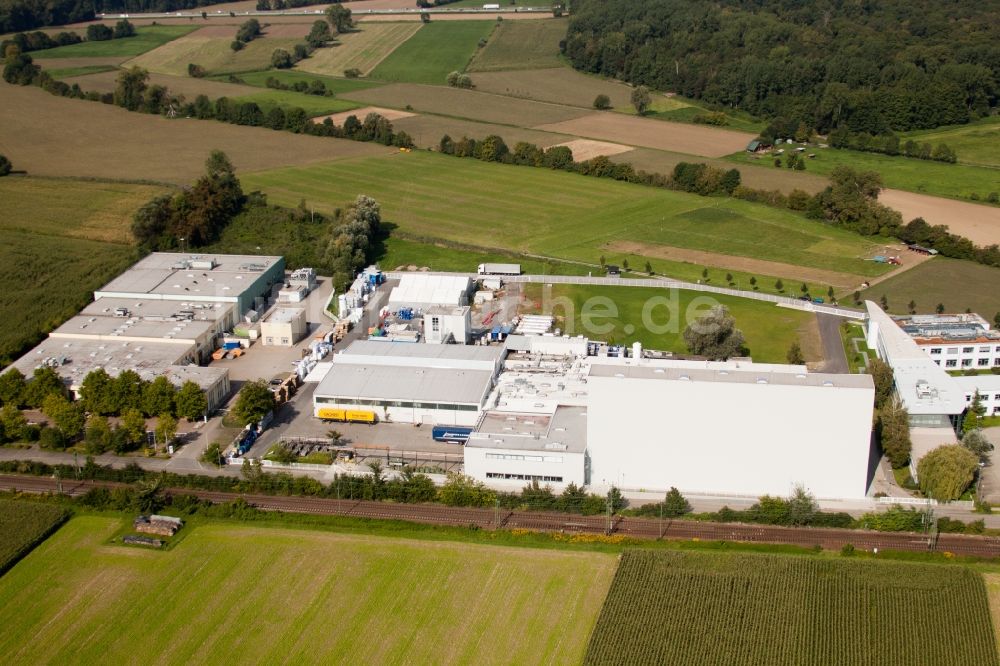 Luftbild Weingarten (Baden) - Werksgelände des Chemieproduzenten KLEBCHEMIE M. G. Becker GmbH & Co. KG in Weingarten (Baden) im Bundesland Baden-Württemberg