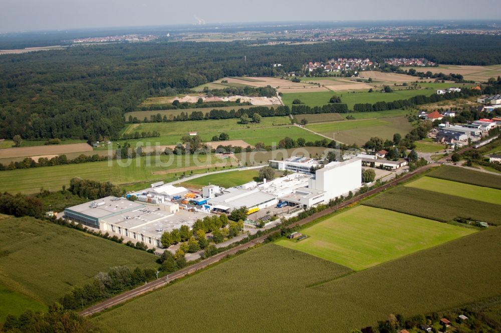 Luftbild Weingarten (Baden) - Werksgelände des Chemieproduzenten KLEBCHEMIE M. G. Becker GmbH & Co. KG in Weingarten (Baden) im Bundesland Baden-Württemberg