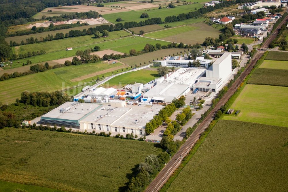 Luftbild Weingarten (Baden) - Werksgelände des Chemieproduzenten KLEBCHEMIE M. G. Becker GmbH & Co. KG in Weingarten (Baden) im Bundesland Baden-Württemberg