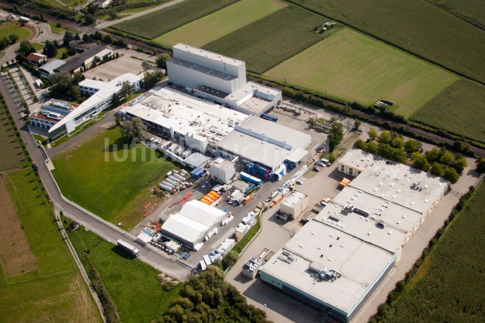 Luftbild Weingarten (Baden) - Werksgelände des Chemieproduzenten KLEBCHEMIE M. G. Becker GmbH & Co. KG in Weingarten (Baden) im Bundesland Baden-Württemberg