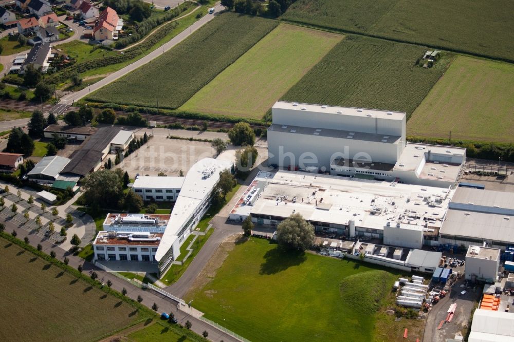 Luftbild Weingarten (Baden) - Werksgelände des Chemieproduzenten KLEBCHEMIE M. G. Becker GmbH & Co. KG in Weingarten (Baden) im Bundesland Baden-Württemberg