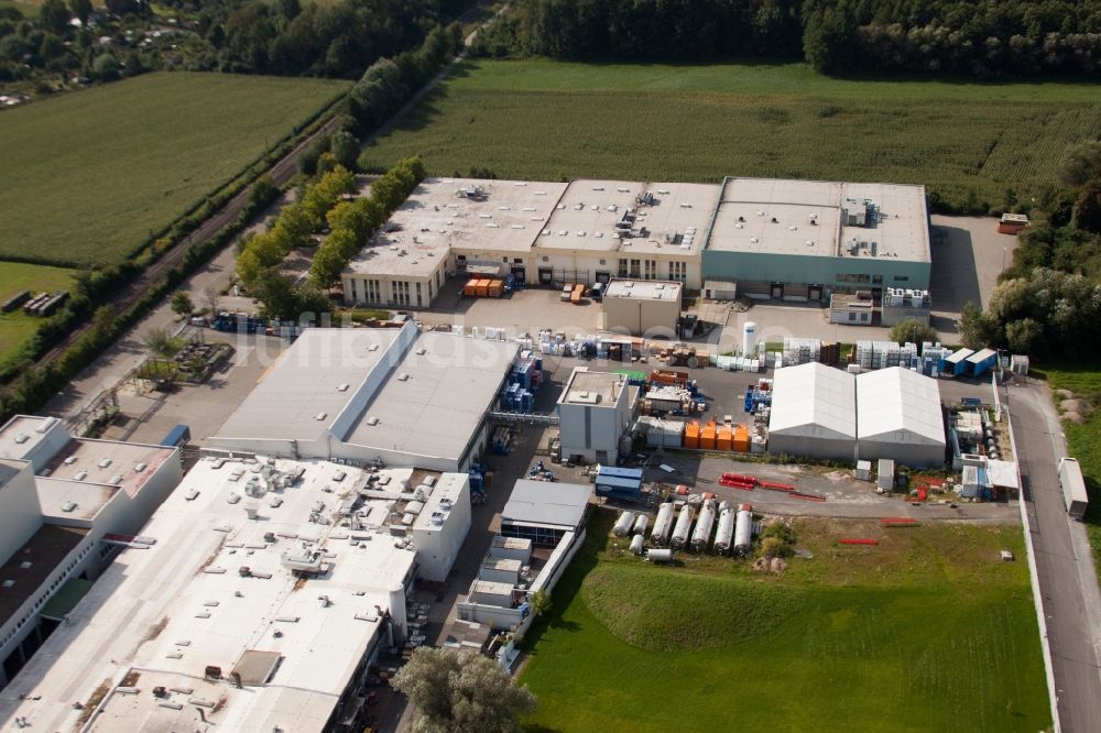 Weingarten (Baden) aus der Vogelperspektive: Werksgelände des Chemieproduzenten KLEBCHEMIE M. G. Becker GmbH & Co. KG in Weingarten (Baden) im Bundesland Baden-Württemberg, Deutschland