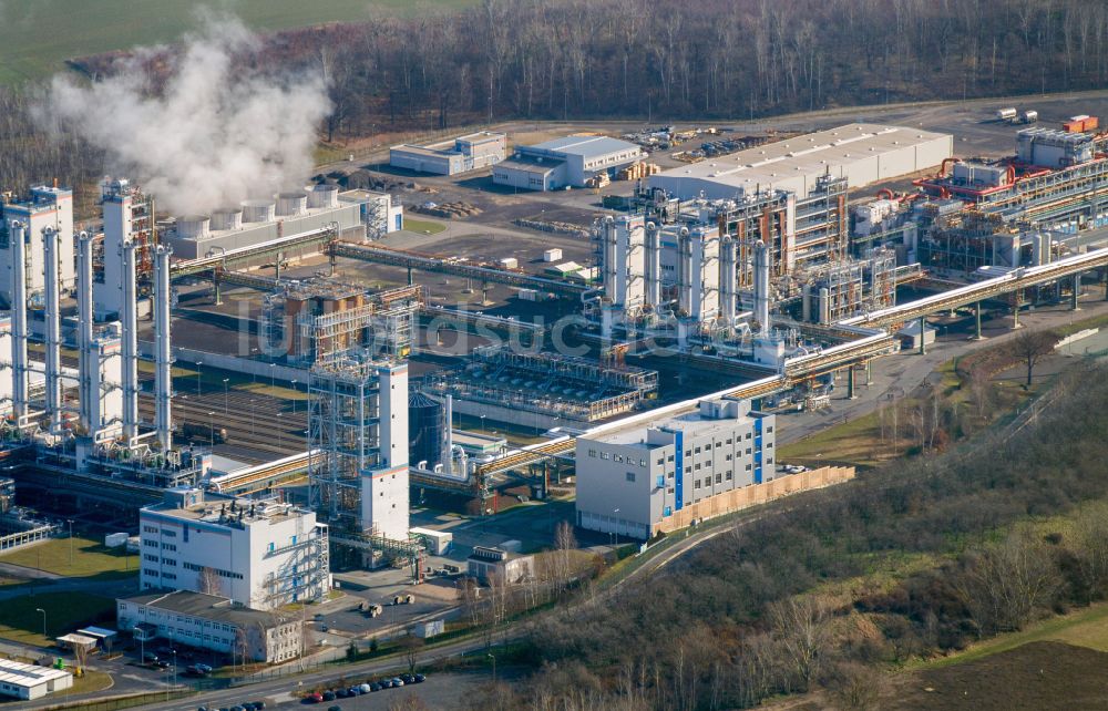 Nünchritz aus der Vogelperspektive: Werksgelände des Chemieproduzenten Wacker Chemie AG, Werk Nünchritz in Nünchritz im Bundesland Sachsen, Deutschland