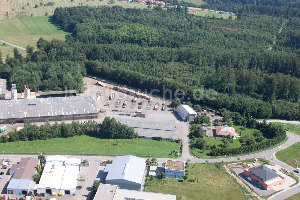 Luftaufnahme Marxzell - Werksgelände der corthum Nordschwarzwald GmbH - corthum Erdenwerk im Ortsteil Pfaffenrot in Marxzell im Bundesland Baden-Württemberg