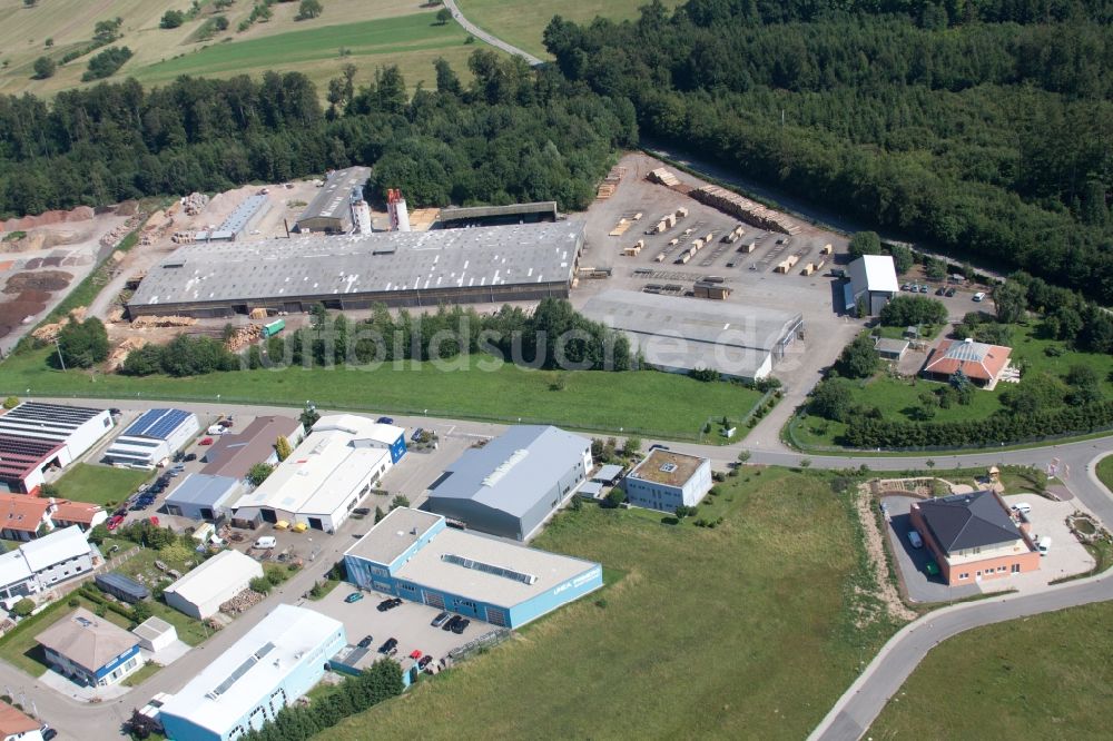 Marxzell aus der Vogelperspektive: Werksgelände der corthum Nordschwarzwald GmbH - corthum Erdenwerk im Ortsteil Pfaffenrot in Marxzell im Bundesland Baden-Württemberg