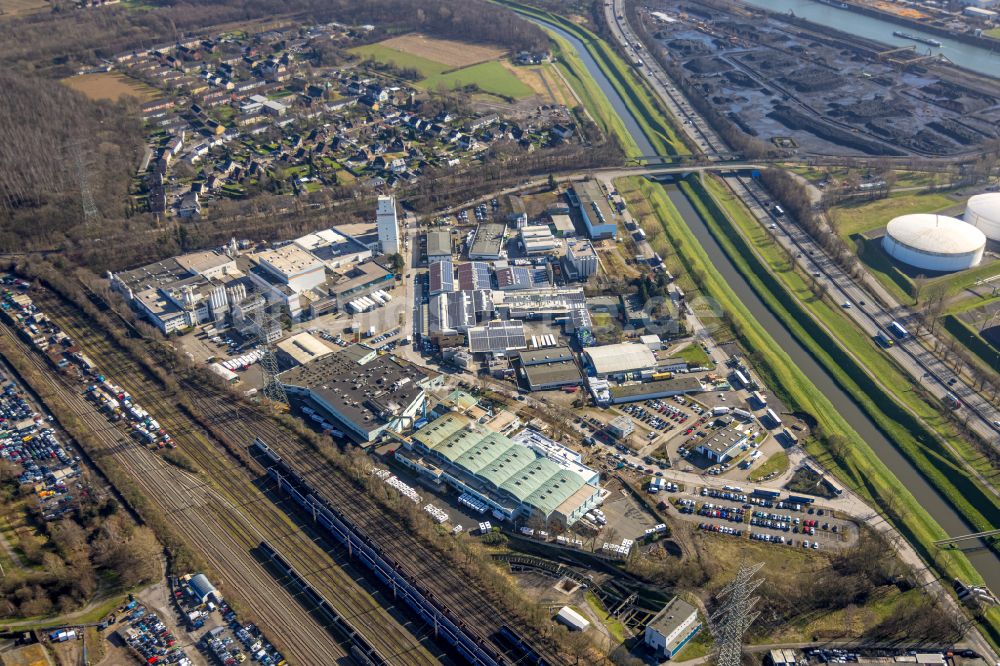 Bottrop aus der Vogelperspektive: Werksgelände der der MC-Bauchemie Müller GmbH & Co.KG im Ortsteil Ebel in Bottrop im Bundesland Nordrhein-Westfalen