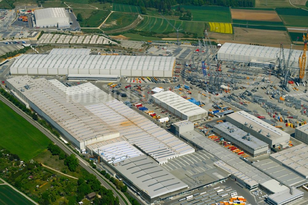 Ehingen (Donau) aus der Vogelperspektive: Werksgelände der der Liebherr-Werk Ehingen GmbH in Ehingen (Donau) im Bundesland Baden-Württemberg, Deutschland