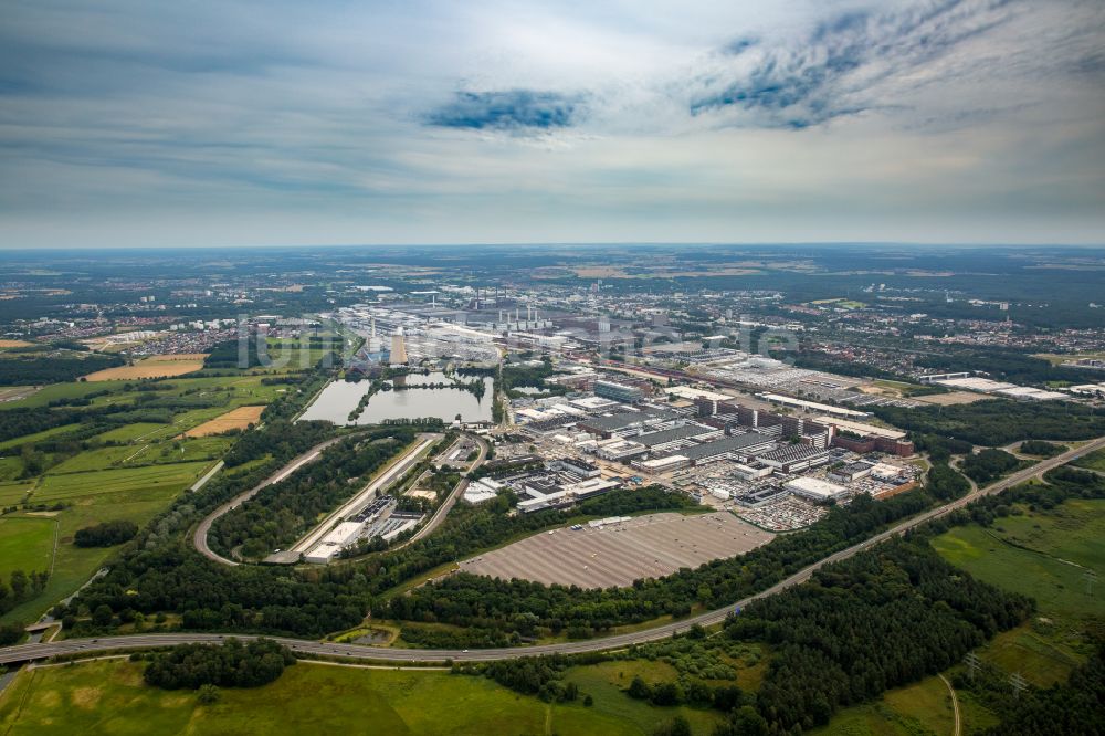 Wolfsburg von oben - Werksgelände der der VW VOLKSWAGEN AG in Wolfsburg im Bundesland Niedersachsen, Deutschland