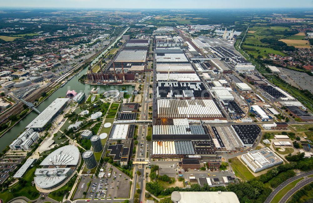 Wolfsburg von oben - Werksgelände der der VW VOLKSWAGEN AG in Wolfsburg im Bundesland Niedersachsen, Deutschland