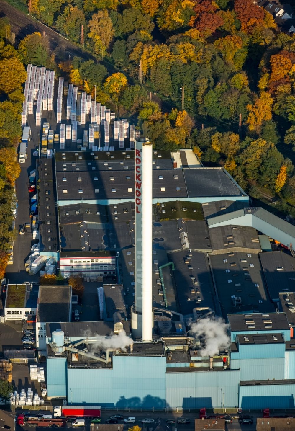 Gladbeck aus der Vogelperspektive: Werksgelände der DEUTSCHE ROCKWOOL Mineralwoll GmbH & Co. OHG in Gladbeck im Bundesland Nordrhein-Westfalen