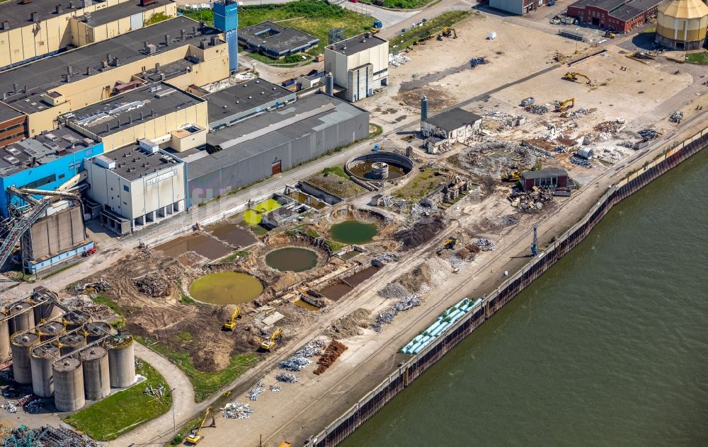 Duisburg von oben - Werksgelände der ehemaligen Papierfabrik Norske Skog und der Papierfabrik Haindl im Ortsteil Walsum in Duisburg im Bundesland Nordrhein-Westfalen - NRW, Deutschland