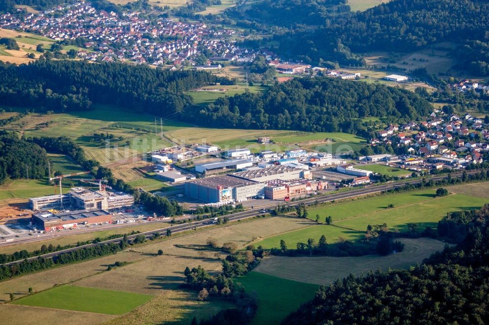 Biebergemünd aus der Vogelperspektive: Werksgelände engelbert strauss campus und store in Biebergemünd im Bundesland Hessen, Deutschland