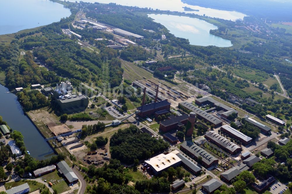 Brandenburg Havel von oben - Werksgelände der Firma Gleisbaumechanik Brandenburg/H. GmbH in Brandenburg an der Havel im Bundesland Brandenburg