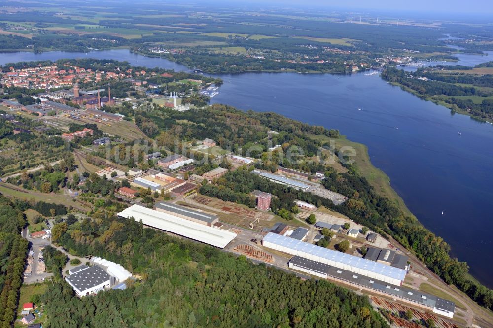 Brandenburg Havel aus der Vogelperspektive: Werksgelände der Firma Gleisbaumechanik Brandenburg/H. GmbH in Brandenburg an der Havel im Bundesland Brandenburg