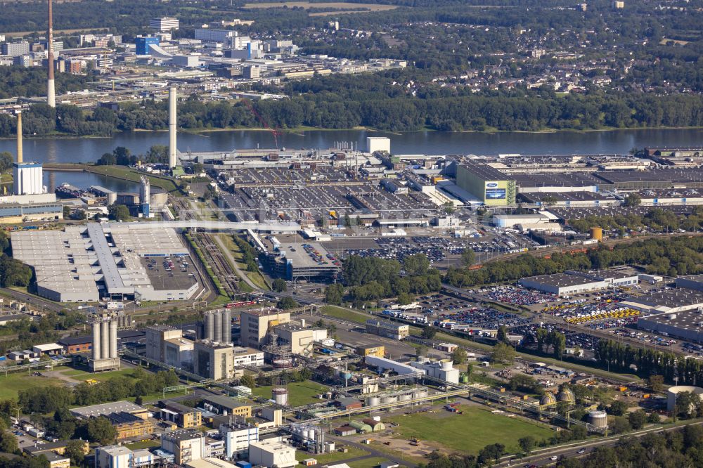 Luftaufnahme Köln - Werksgelände der Ford-Werke GmbH im Ortsteil Niehl in Köln im Bundesland Nordrhein-Westfalen, Deutschland