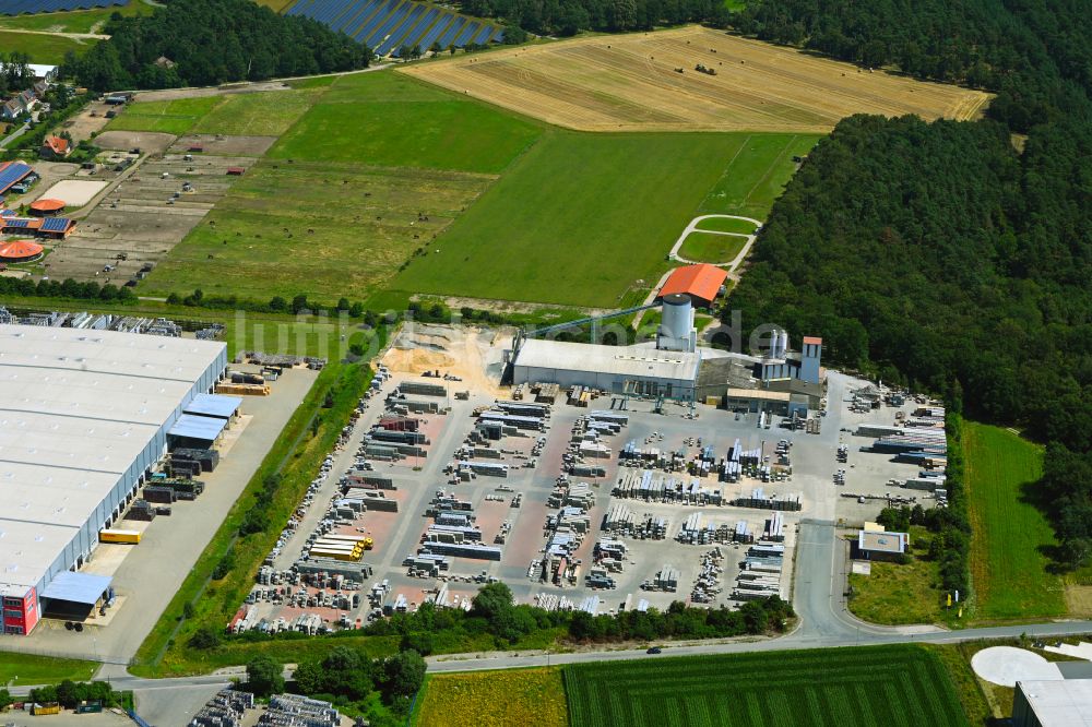 Meitze von oben - Werksgelände der Gala-Lusit-Betonsteinwerke GmbH in Meitze im Bundesland Niedersachsen, Deutschland