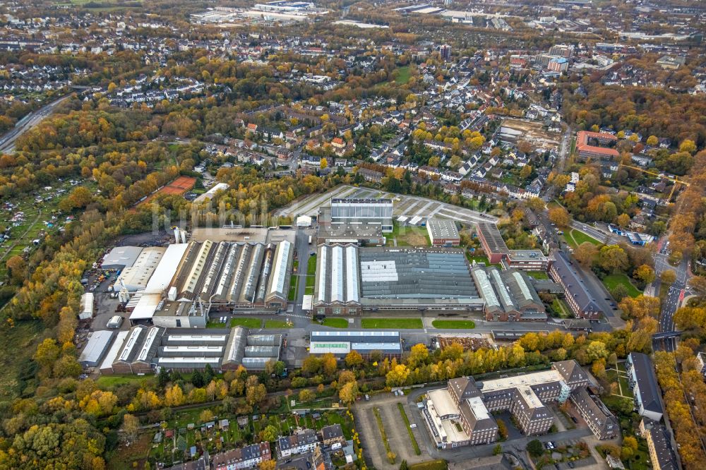 Bochum aus der Vogelperspektive: Werksgelände der Gebr. Eickhoff Maschinenfabrik u. Eisengießerei GmbH Am Eickhoffpark im Ortsteil Wiemelhausen in Bochum im Bundesland Nordrhein-Westfalen, Deutschland