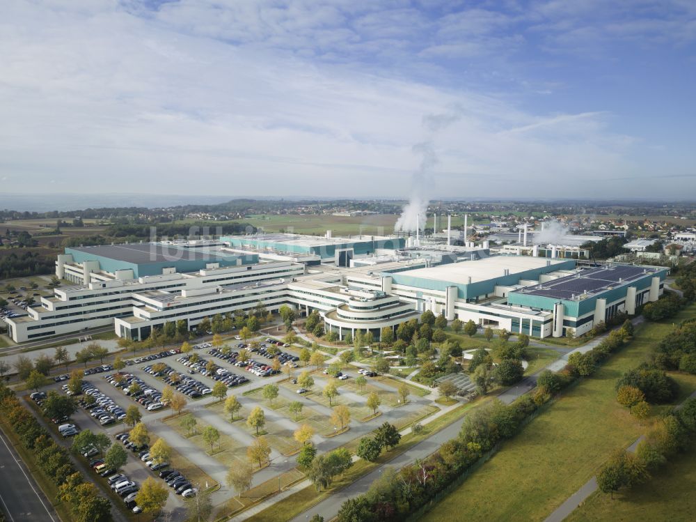 Dresden von oben - Werksgelände der GLOBALFOUNDRIES Management Services Limited Liability Company & Co. KG in Dresden im Bundesland Sachsen, Deutschland