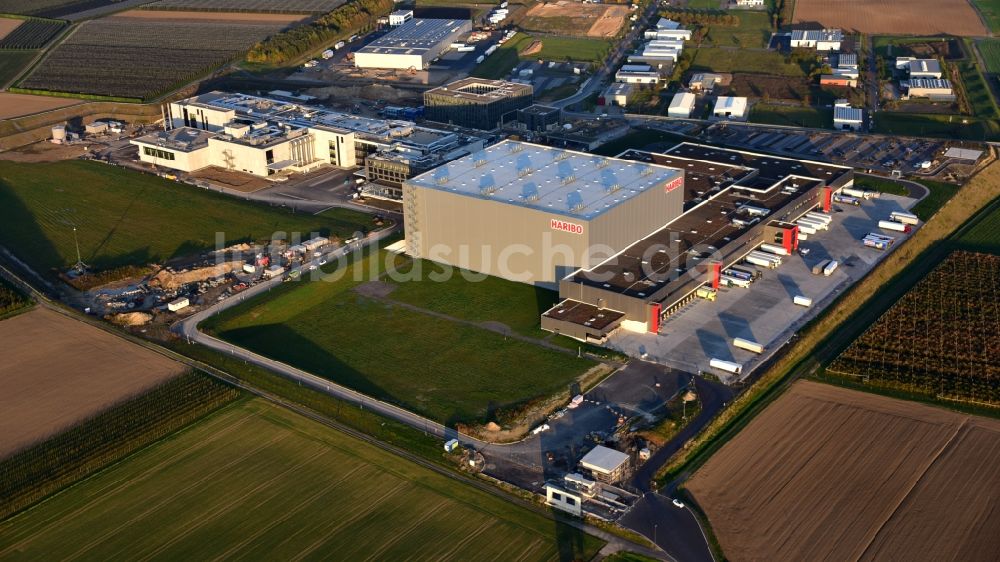 Grafschaft von oben - Werksgelände der HARIBO GmbH im Ortsteil Ringen in Grafschaft im Bundesland Rheinland-Pfalz, Deutschland