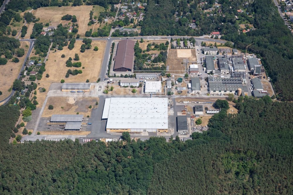 Werder (Havel) aus der Vogelperspektive: Werksgelände der Herbstreith & Fox KG Pektin-Fabriken in Werder (Havel) im Bundesland Brandenburg, Deutschland