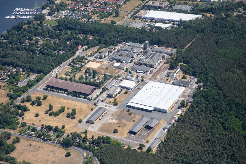 Werder (Havel) aus der Vogelperspektive: Werksgelände der Herbstreith & Fox KG Pektin-Fabriken in Werder (Havel) im Bundesland Brandenburg, Deutschland