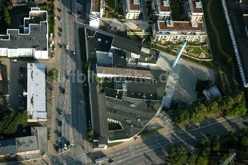 Hamburg aus der Vogelperspektive: Werksgelände der Hermes Schleifmittel GmbH & CO. KG Luruper an der Hauptstraße in Hamburg