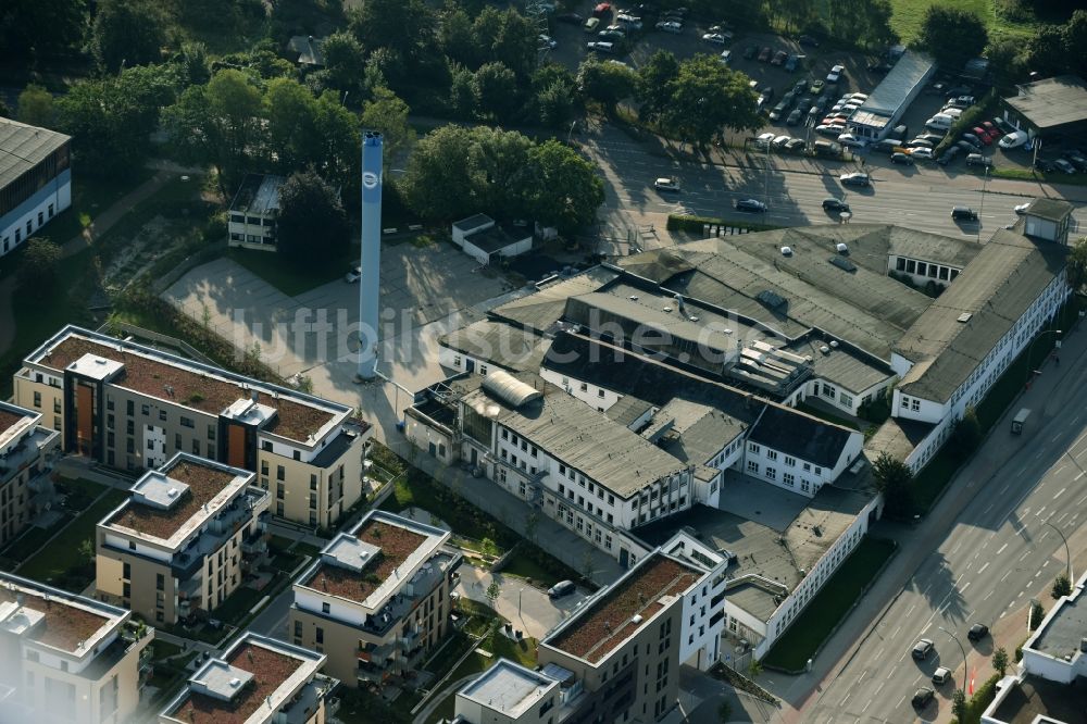 Hamburg aus der Vogelperspektive: Werksgelände der Hermes Schleifmittel GmbH & CO. KG Luruper an der Hauptstraße in Hamburg