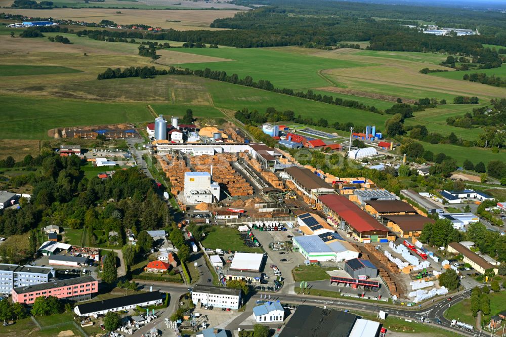 Luftbild Hagenow - Werksgelände der HMS Holzindustrie Hagenow GmbH in Hagenow im Bundesland Mecklenburg-Vorpommern, Deutschland