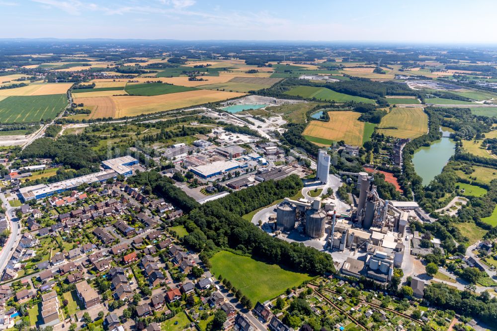 Luftbild Beckum - Werksgelände der Holcim WestZement GmbH in Beckum im Bundesland Nordrhein-Westfalen, Deutschland