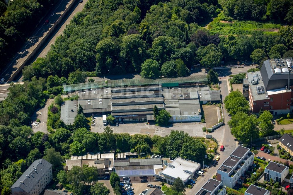 Essen von oben - Werksgelände der Holz Conrad - Heinrich Conrad GmbH + Co. KG in Essen im Bundesland Nordrhein-Westfalen