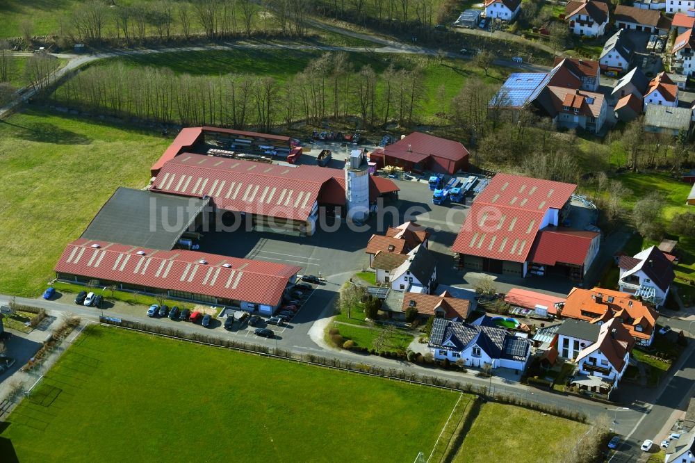 Brand aus der Vogelperspektive: Werksgelände der Holzbau Gutmann GmbH in Brand im Bundesland Hessen, Deutschland