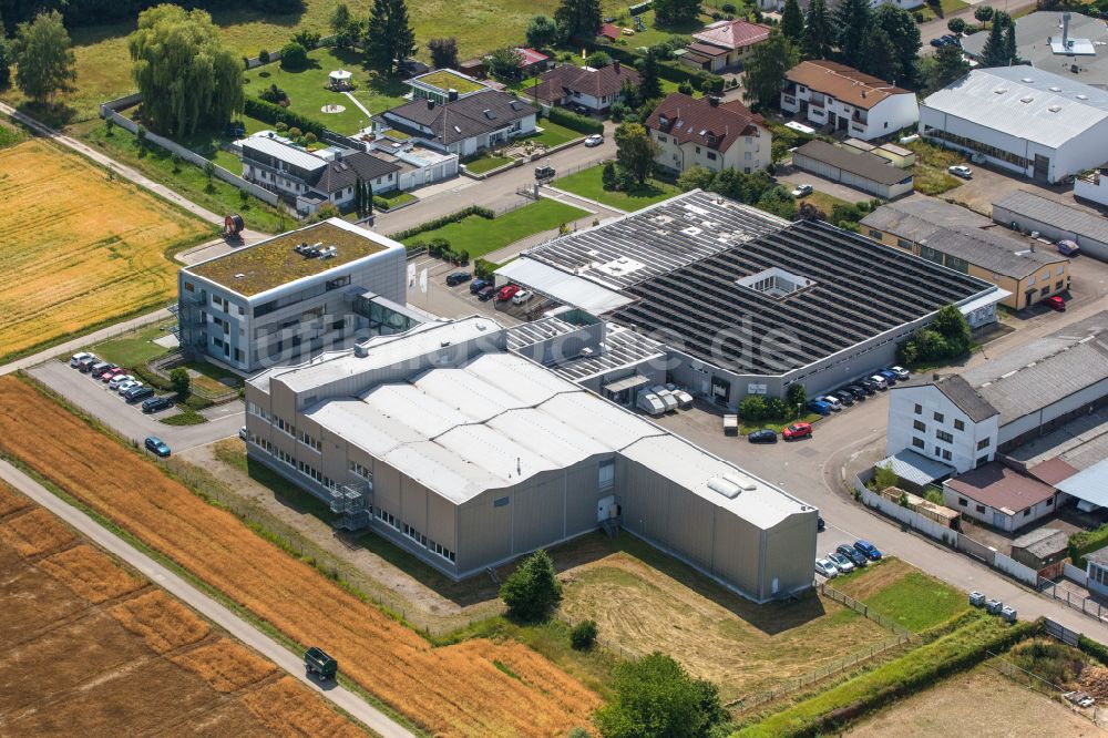 Kehl aus der Vogelperspektive: Werksgelände JEAN D'ARCEL Cosmetique in Kehl im Bundesland Baden-Württemberg, Deutschland