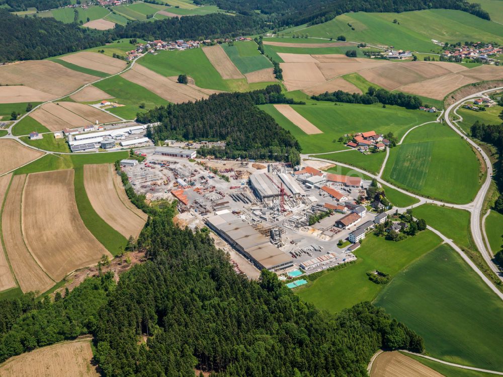 Röhrnbach von oben - Werksgelände der Karl Bachl GmbH & Co. KG in Röhrnbach im Bundesland Bayern, Deutschland