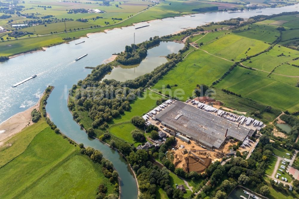 Luftbild Emmerich am Rhein - Werksgelände der Klinkerwerke H.W. Muhr GmbH & Co. KG an der Fackeldeystraße in Emmerich am Rhein im Bundesland Nordrhein-Westfalen, Deutschland