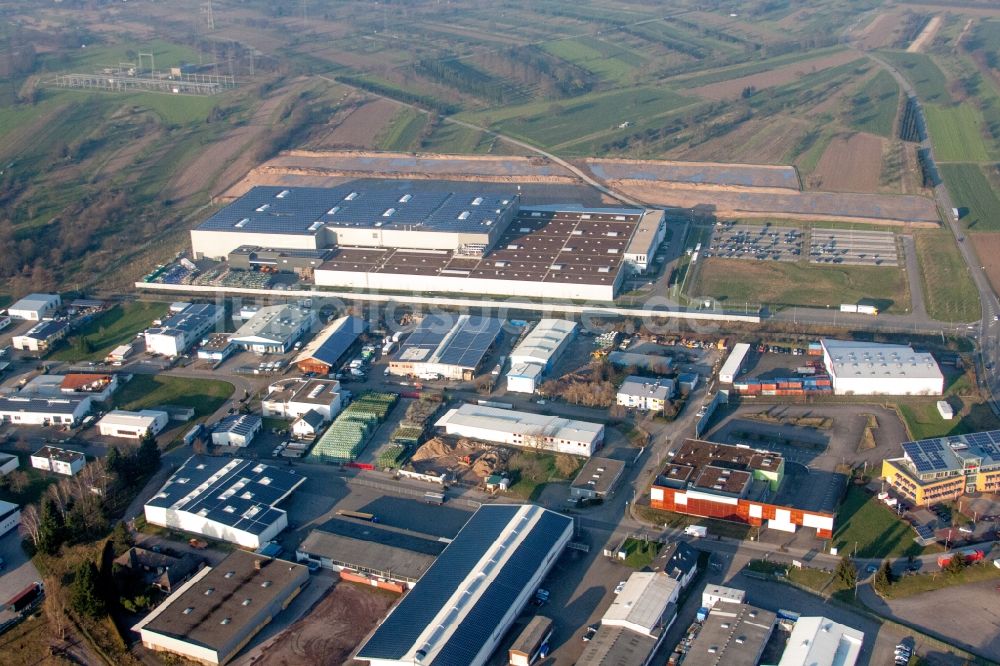 Luftbild Kuppenheim - Werksgelände der Mercedes Benz Werk Kuppenheim in Kuppenheim im Bundesland Baden-Württemberg, Deutschland