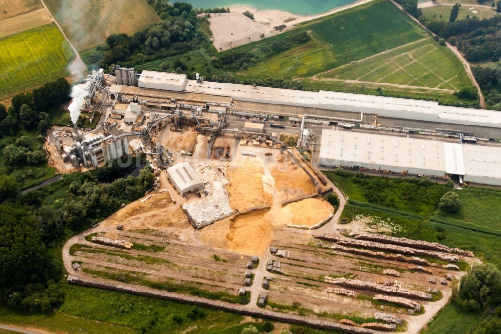 Germersheim aus der Vogelperspektive: Werksgelände der Nolte Holzwerkstoff GmbH & Co. KG in Germersheim im Bundesland Rheinland-Pfalz, Deutschland