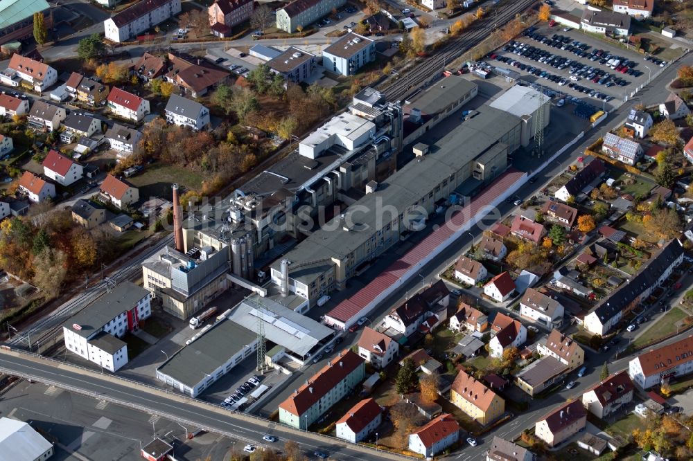 Forchheim aus der Vogelperspektive: Werksgelände der Piasten GmbH im Ortsteil Buckenhofen in Forchheim im Bundesland Bayern, Deutschland